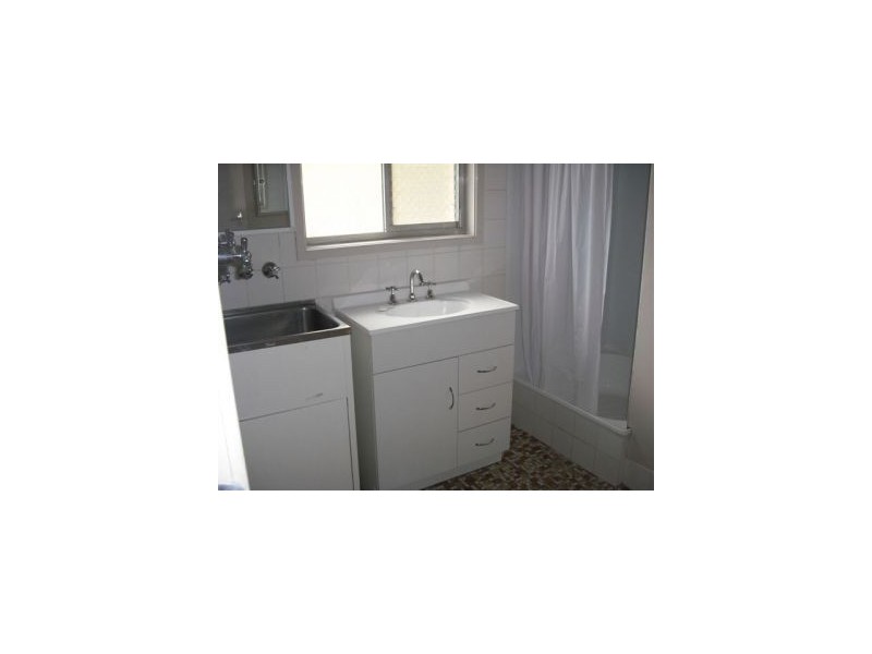 Unit 3 68 Stapylton Street, Coolangatta -, Coolangatta QLD 4225