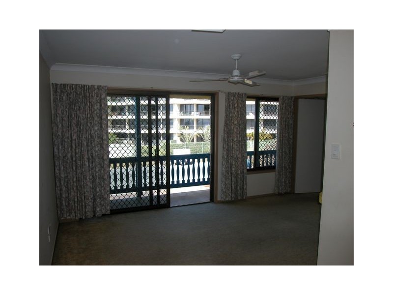 Unit 4 1 Shell Street, Tugun QLD 4224