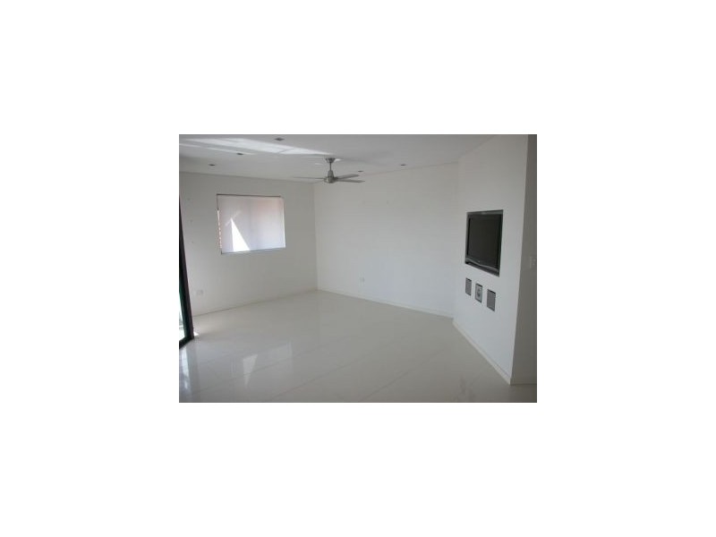 Unit 6 2 Gibson Street (Cnr Pacific Pde), Bilinga QLD 4225