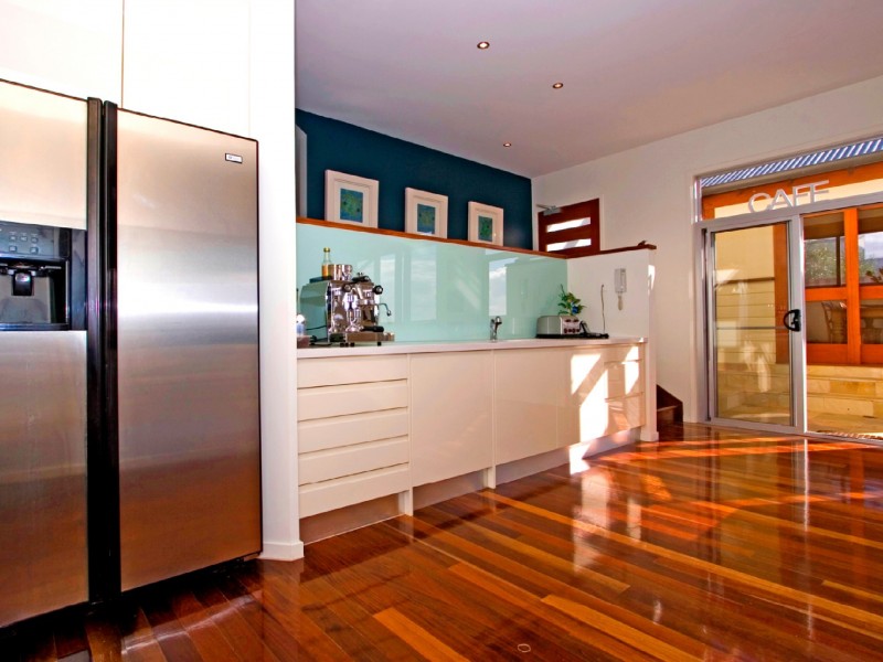 4 Beachcomber Cove, Casuarina NSW 2487