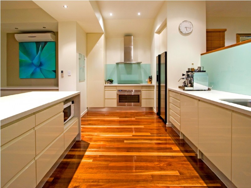 4 Beachcomber Cove, Casuarina NSW 2487