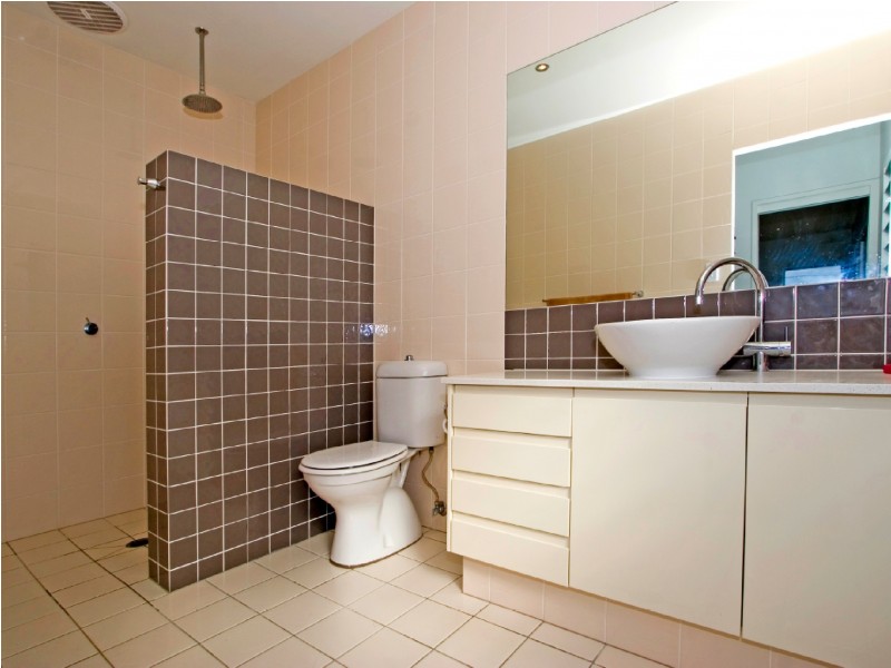 4 Beachcomber Cove, Casuarina NSW 2487
