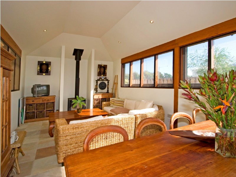 4 Beachcomber Cove, Casuarina NSW 2487