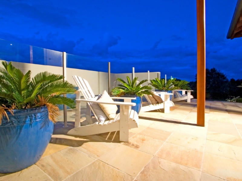 4 Beachcomber Cove, Casuarina NSW 2487