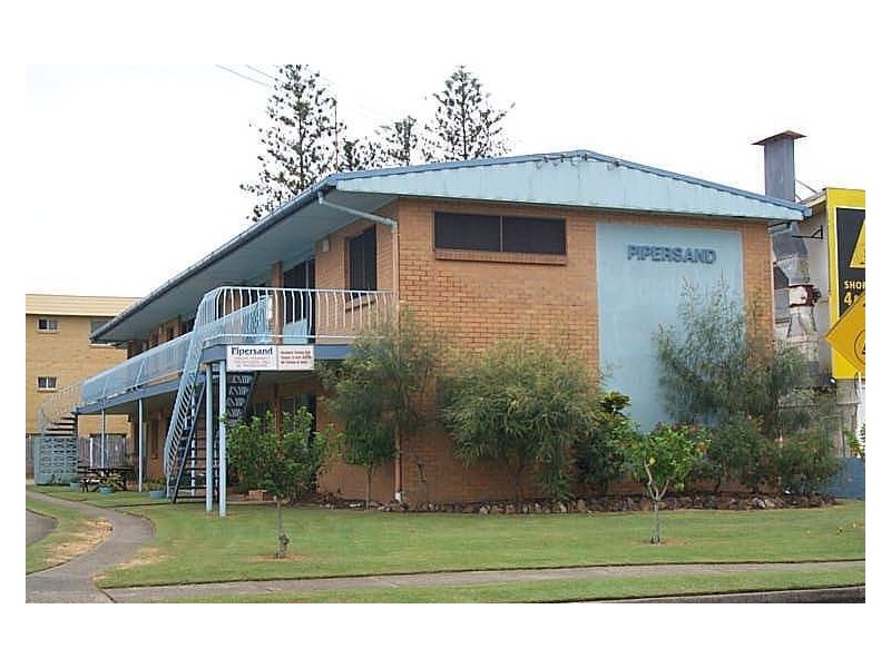 Unit 6 105 Golden Four Drive, Bilinga QLD 4225