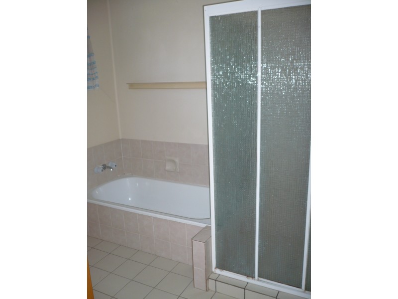 8/4-6 honeysuckle street, Tweed Heads NSW 2485