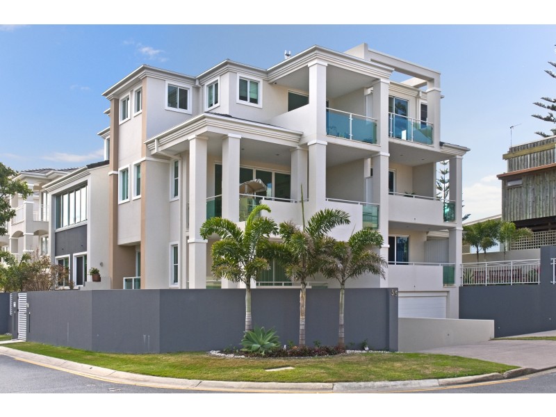 55 Jefferson Lane, Palm Beach QLD 4221