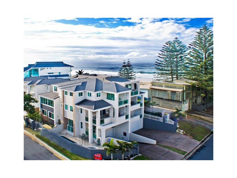 55 Jefferson Lane, Palm Beach QLD 4221