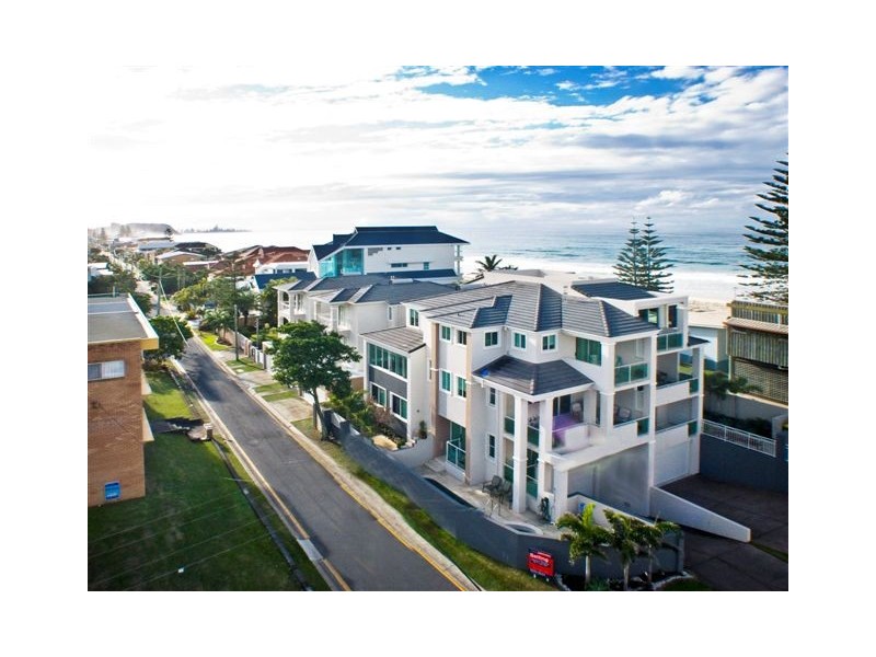 55 Jefferson Lane, Palm Beach QLD 4221