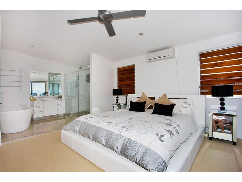 49 Wyberba Street, Tugun QLD 4224