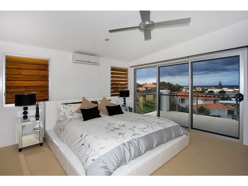 49 Wyberba Street, Tugun QLD 4224