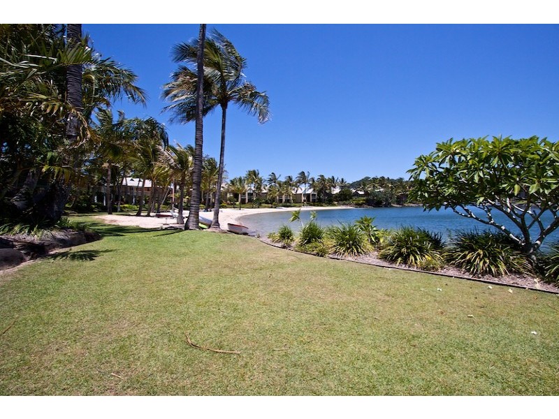 2/3 Island Drive (the Anchorage), Tweed Heads NSW 2485 the real