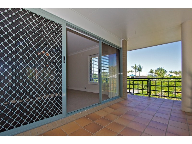 2/3 Island Drive (the Anchorage), Tweed Heads NSW 2485