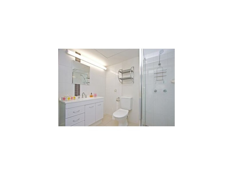 3/144 Pacific Parade, Bilinga QLD 4225