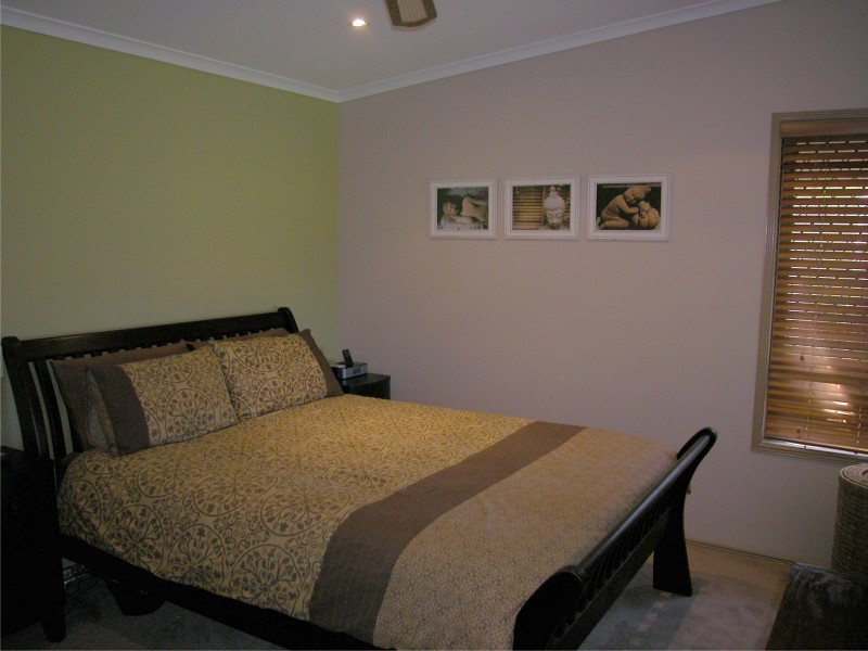 39 Broadwater Esplanade, Bilambil Heights NSW 2486