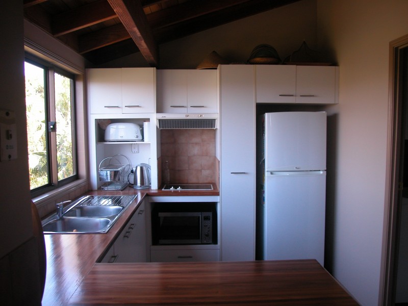 39 Broadwater Esplanade, Bilambil Heights NSW 2486