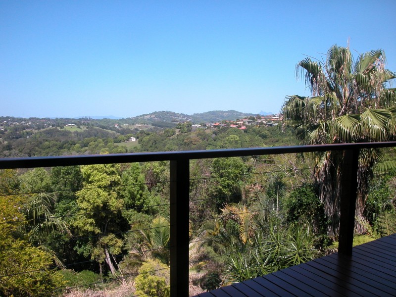 39 Broadwater Esplanade, Bilambil Heights NSW 2486