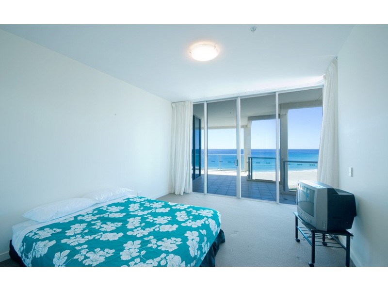 Coolangatta QLD 4225