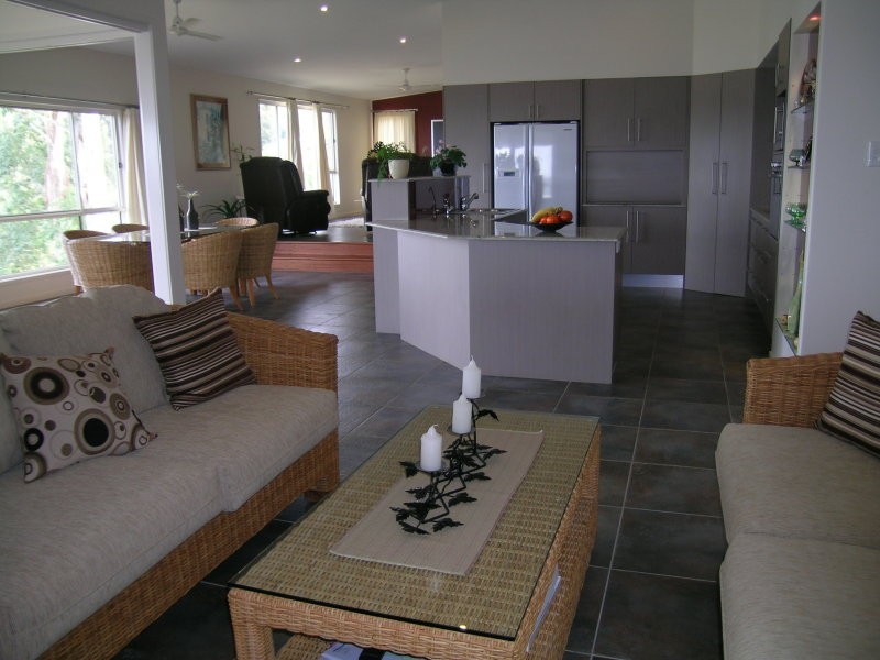 4 Owenia Court, Bilambil Heights NSW 2486