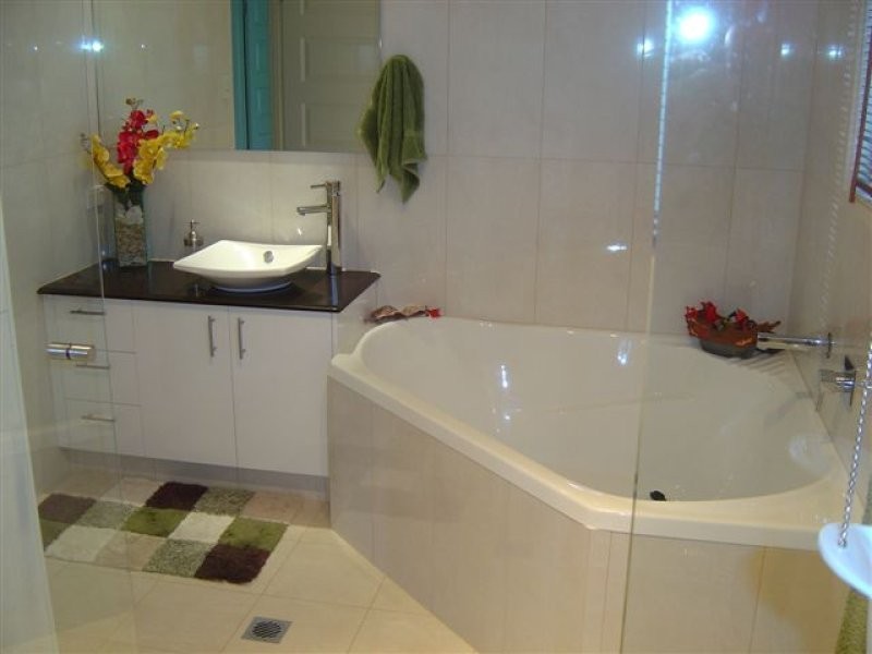 4 Owenia Court, Bilambil Heights NSW 2486