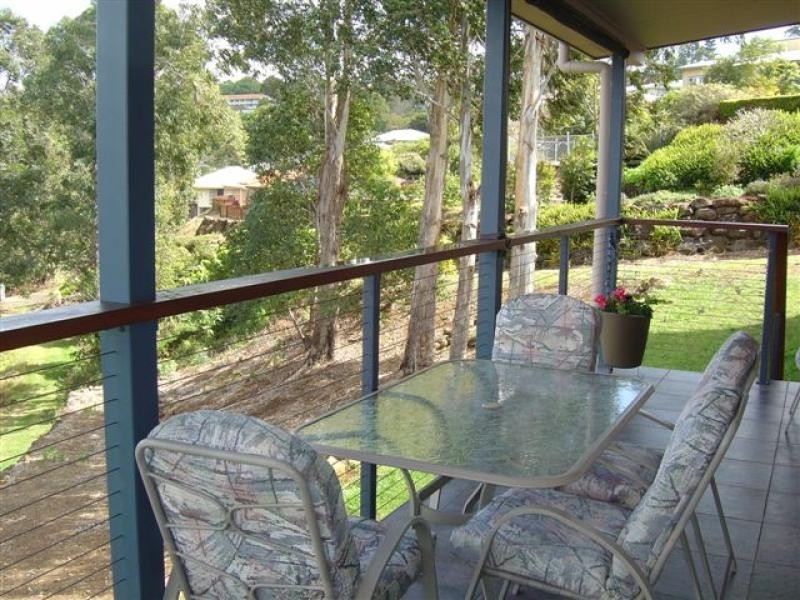 4 Owenia Court, Bilambil Heights NSW 2486