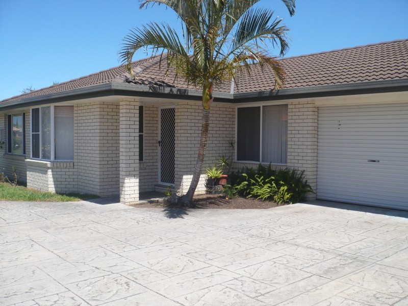 1/7 Covent Gardens Way, Banora Point NSW 2486