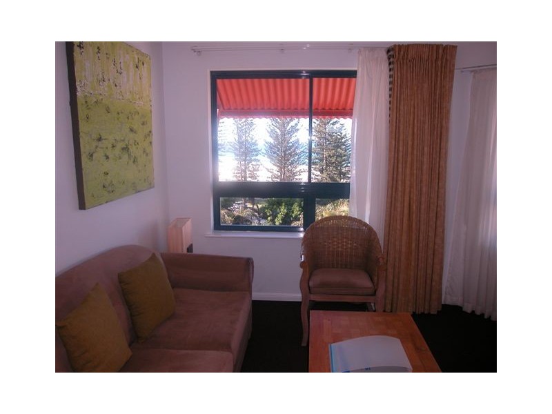 445 ‘Calypso’ 92-102 Marine Pde, Coolangatta QLD 4225