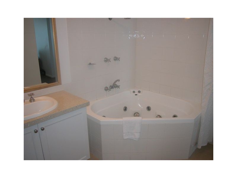 445 ‘Calypso’ 92-102 Marine Pde, Coolangatta QLD 4225