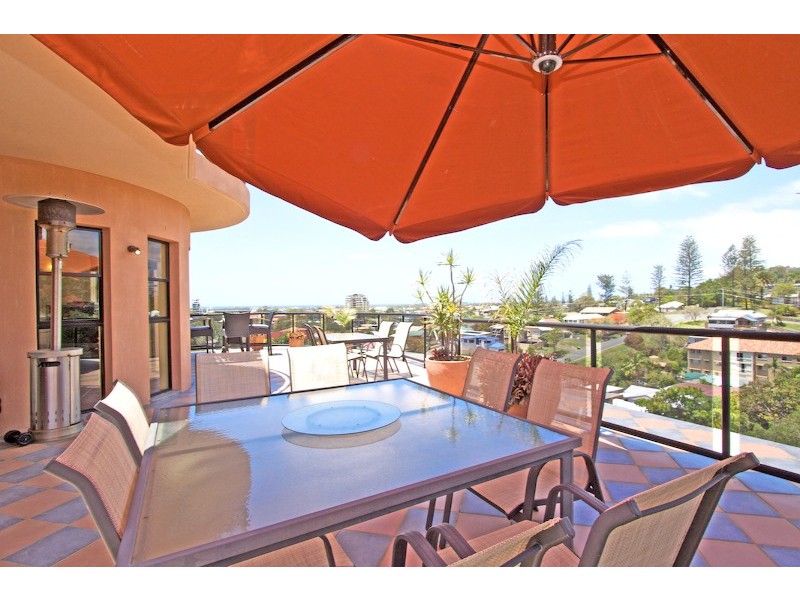 5/38 ‘Casa Colina’ Tweed Street, Coolangatta QLD 4225