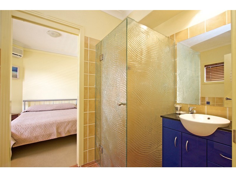 5/38 ‘Casa Colina’ Tweed Street, Coolangatta QLD 4225