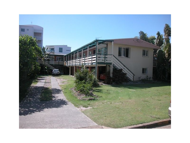 4/4 Johnston Street, Bilinga QLD 4225