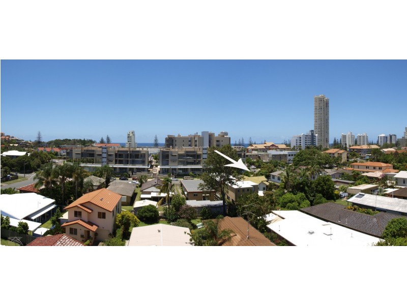 14 Sunshine Parade, Miami QLD 4220