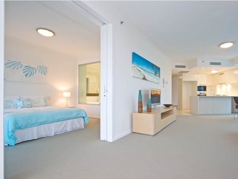 501 REFLECTION  110 Marine Parade, Coolangatta QLD 4225