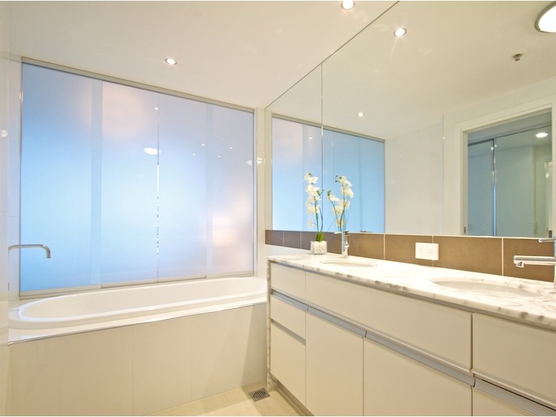 501 REFLECTION  110 Marine Parade, Coolangatta QLD 4225