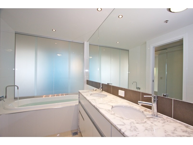 501 REFLECTION  110 Marine Parade, Coolangatta QLD 4225