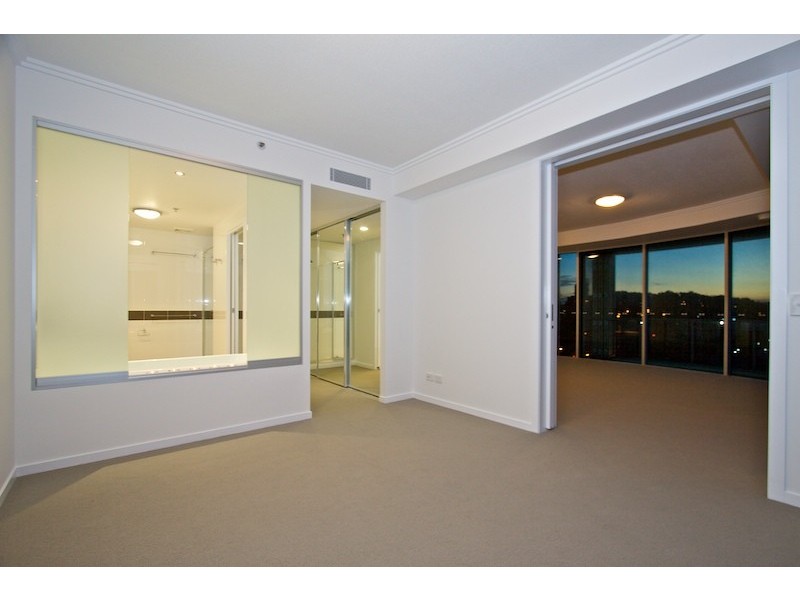 501 REFLECTION  110 Marine Parade, Coolangatta QLD 4225
