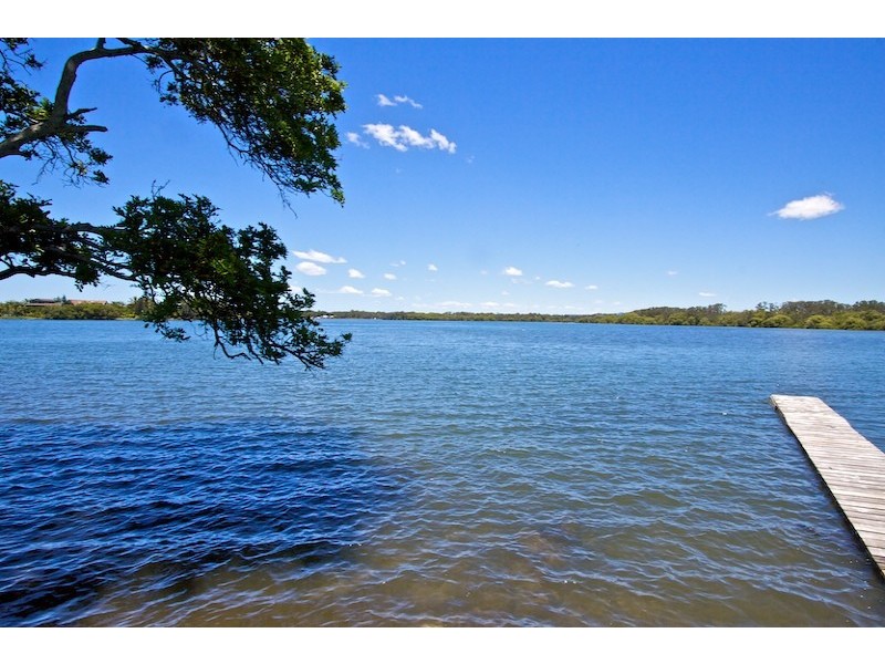 8 Noarlunga Street, Banora Point NSW 2486