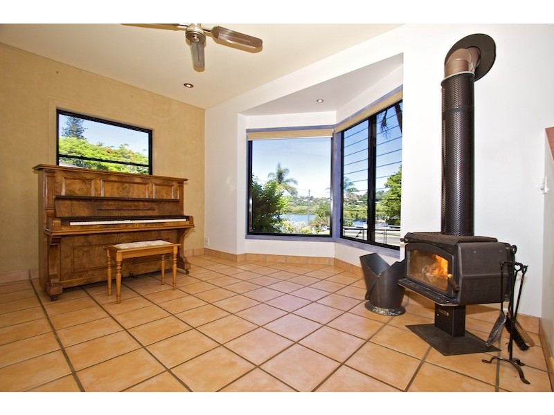 8 Noarlunga Street, Banora Point NSW 2486