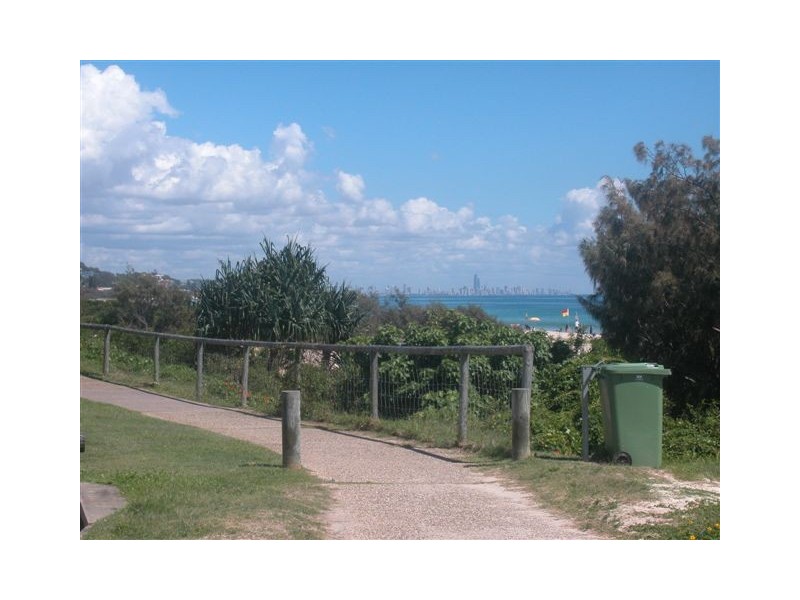 Bilinga QLD 4225