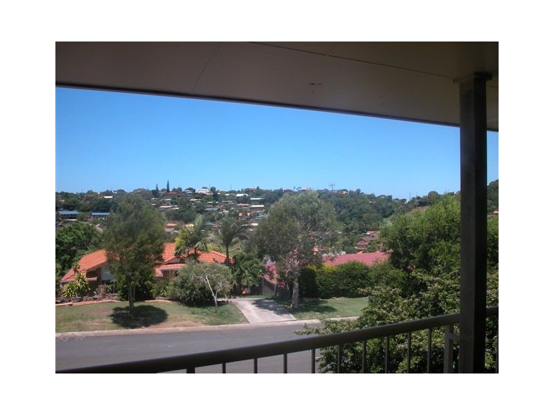 1/2  Shamrock Avenue, Banora Point NSW 2486