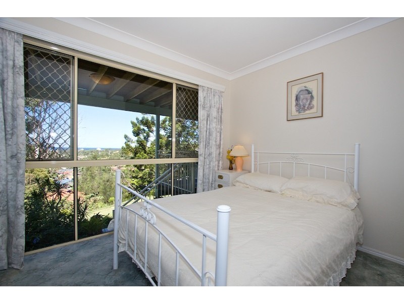 28 Alinjarra Drive, Tugun QLD 4224