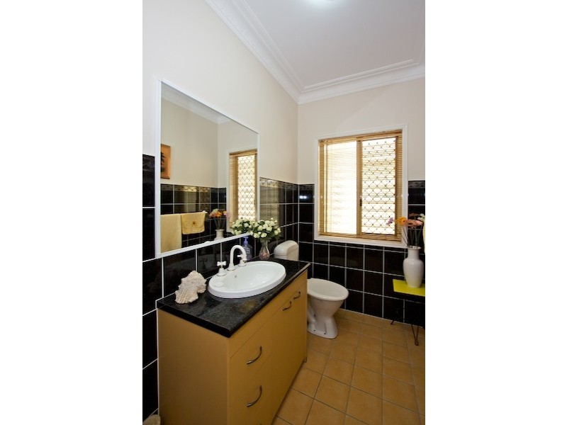 28 Alinjarra Drive, Tugun QLD 4224