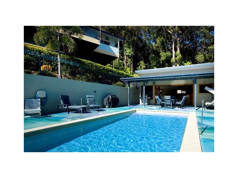 69 Rutledge Street, Coolangatta QLD 4225