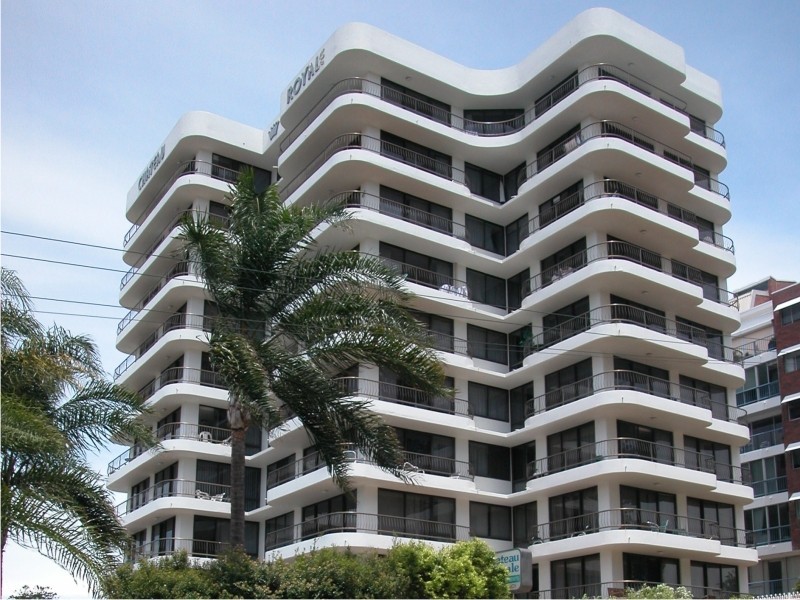 8/23 Garrick Street, Coolangatta QLD 4225