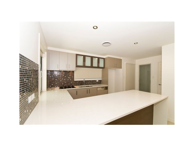 1-4 Bardon Ave, Miami QLD 4220