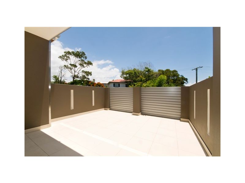 1-4 Bardon Ave, Miami QLD 4220