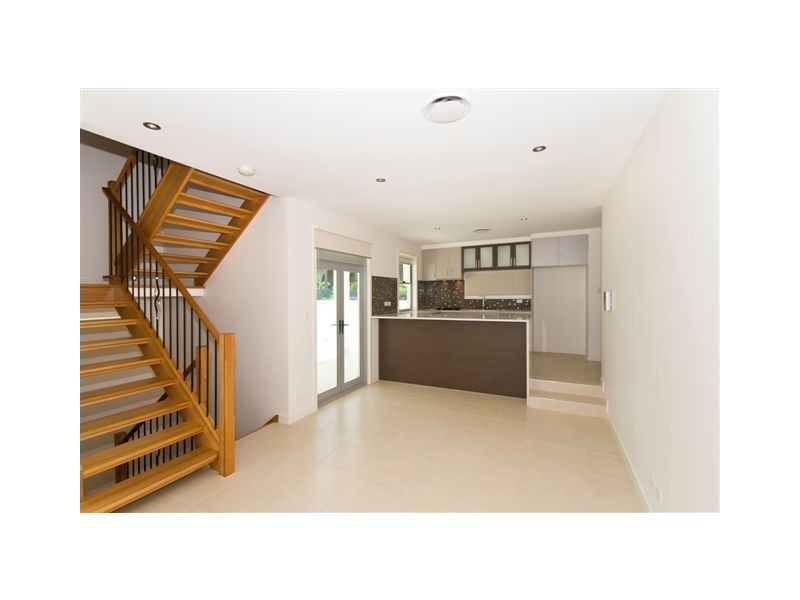 1-4 Bardon Ave, Miami QLD 4220