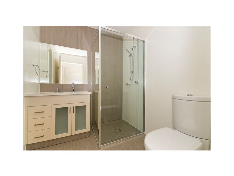 1-4 Bardon Ave, Miami QLD 4220