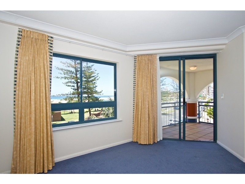 262-264 Calypso, Coolangatta QLD 4225