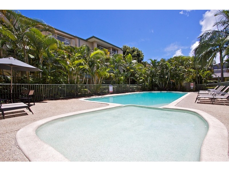 39/37-43 Golden Four Drive, Bilinga QLD 4225